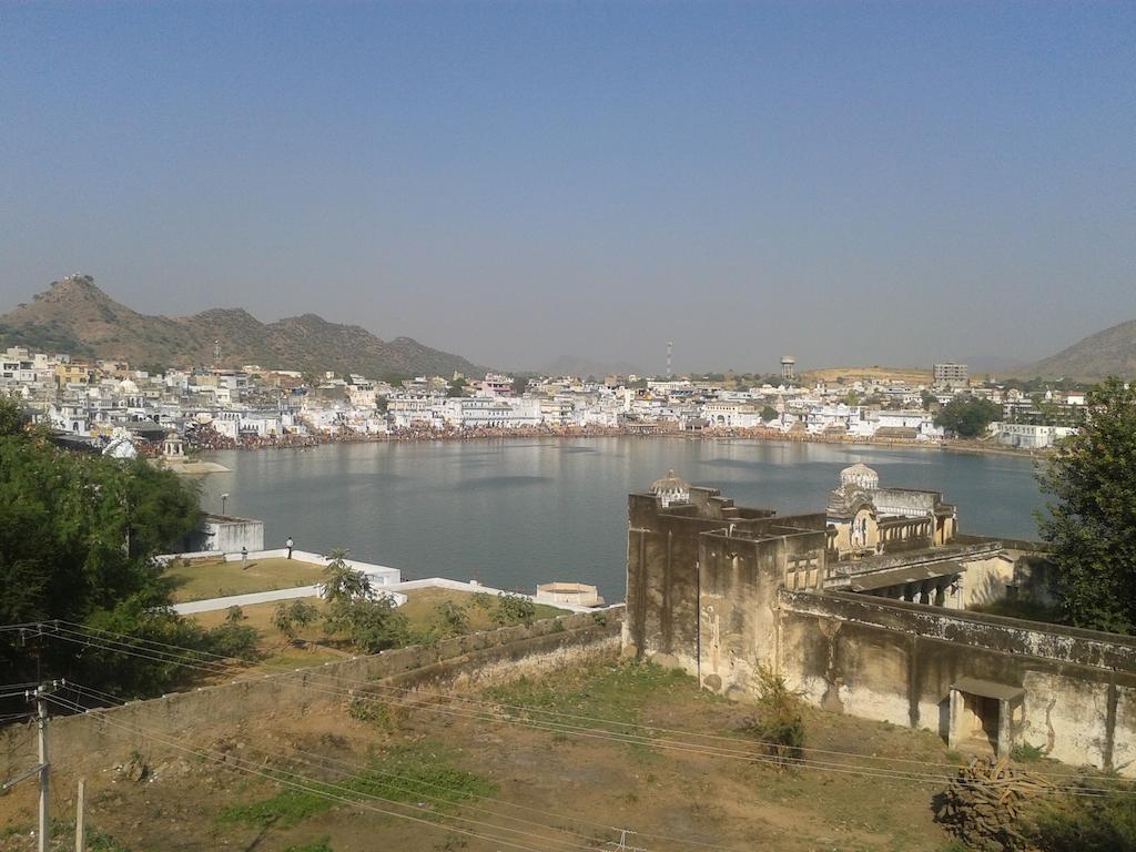 Pushkar Lake Palace Exteriör bild